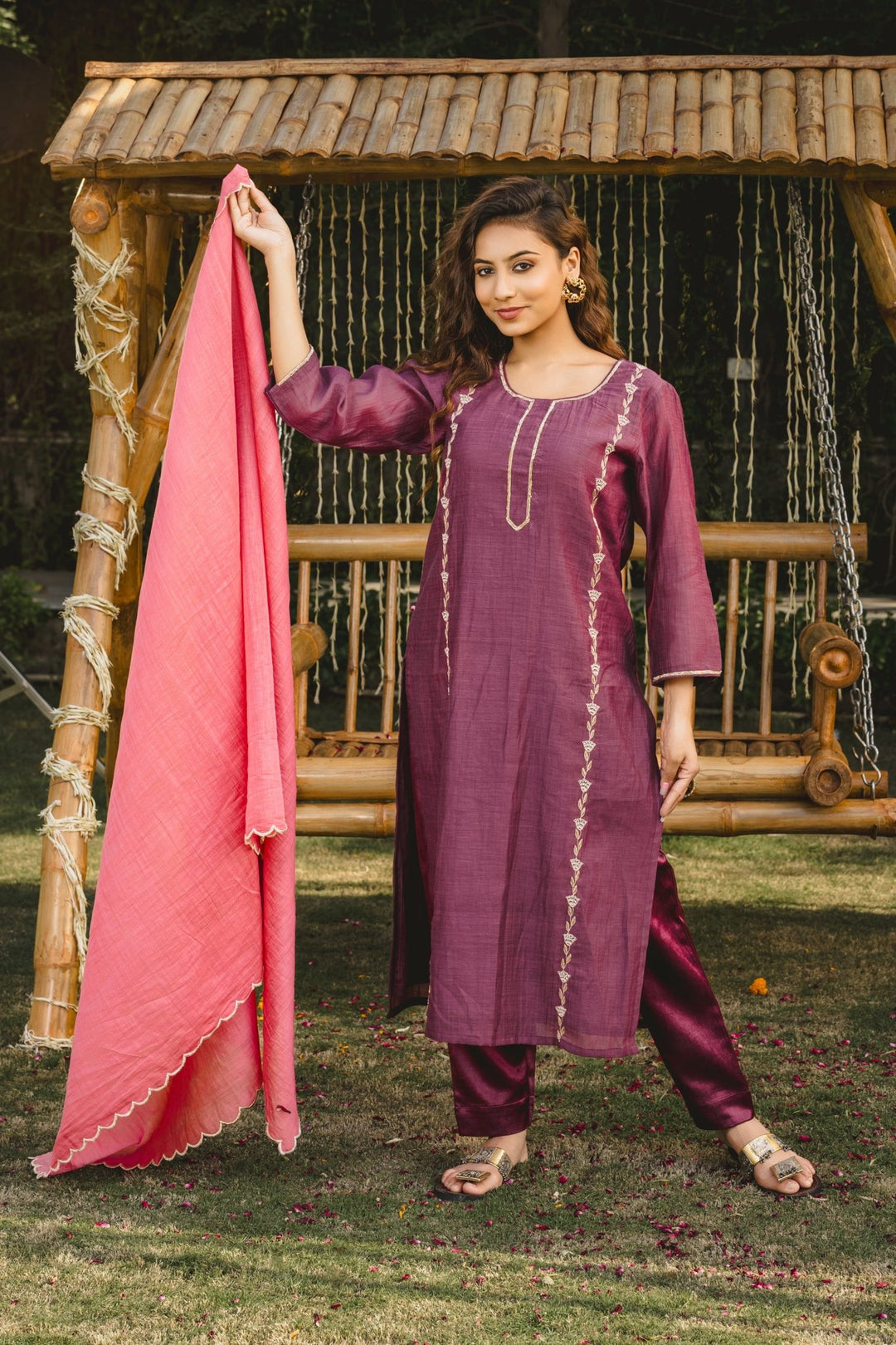 Handembroidered Gul 3 piece Set - womenswear -