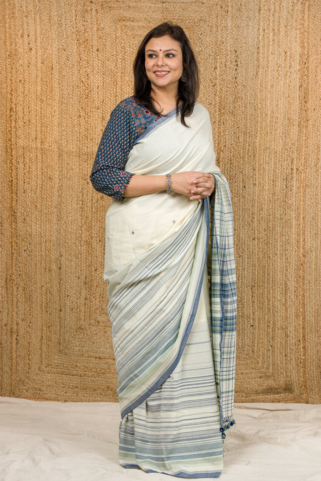 Handwoven Bhujodi Saree - womenswear - 1117/W/SR/BJ