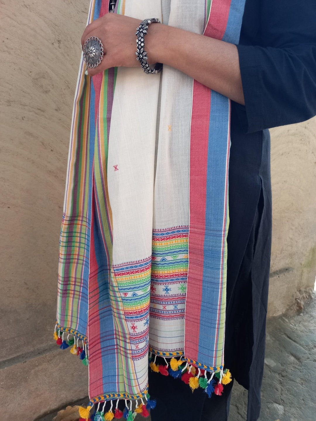 Bhujodi Cotton Stole - womenswear -