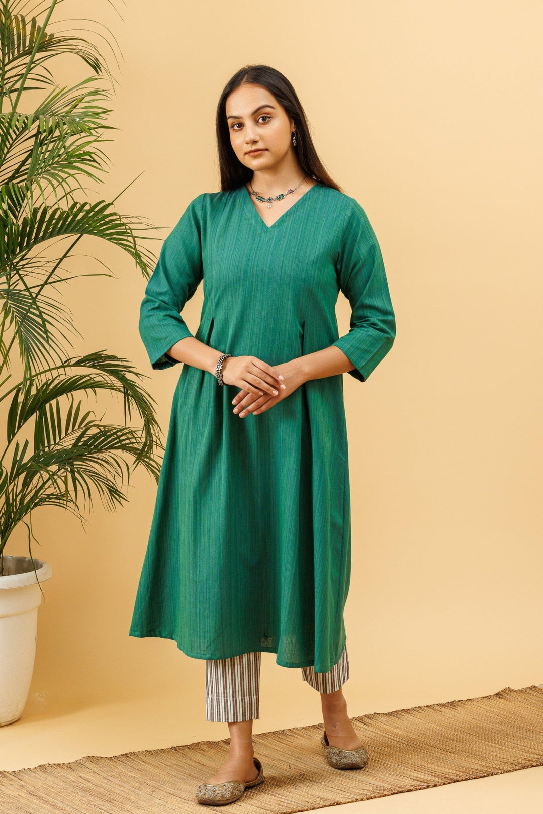 Emerald Green Handloom Kurta With Pants - womenswear -