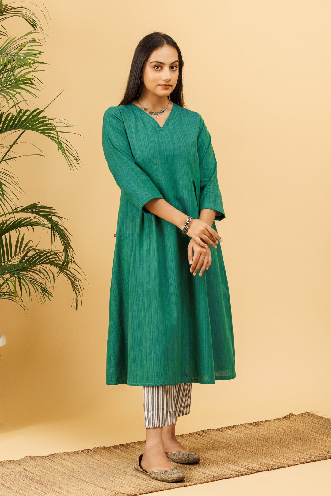 Emerald Green Handloom Kurta With Pants - womenswear -