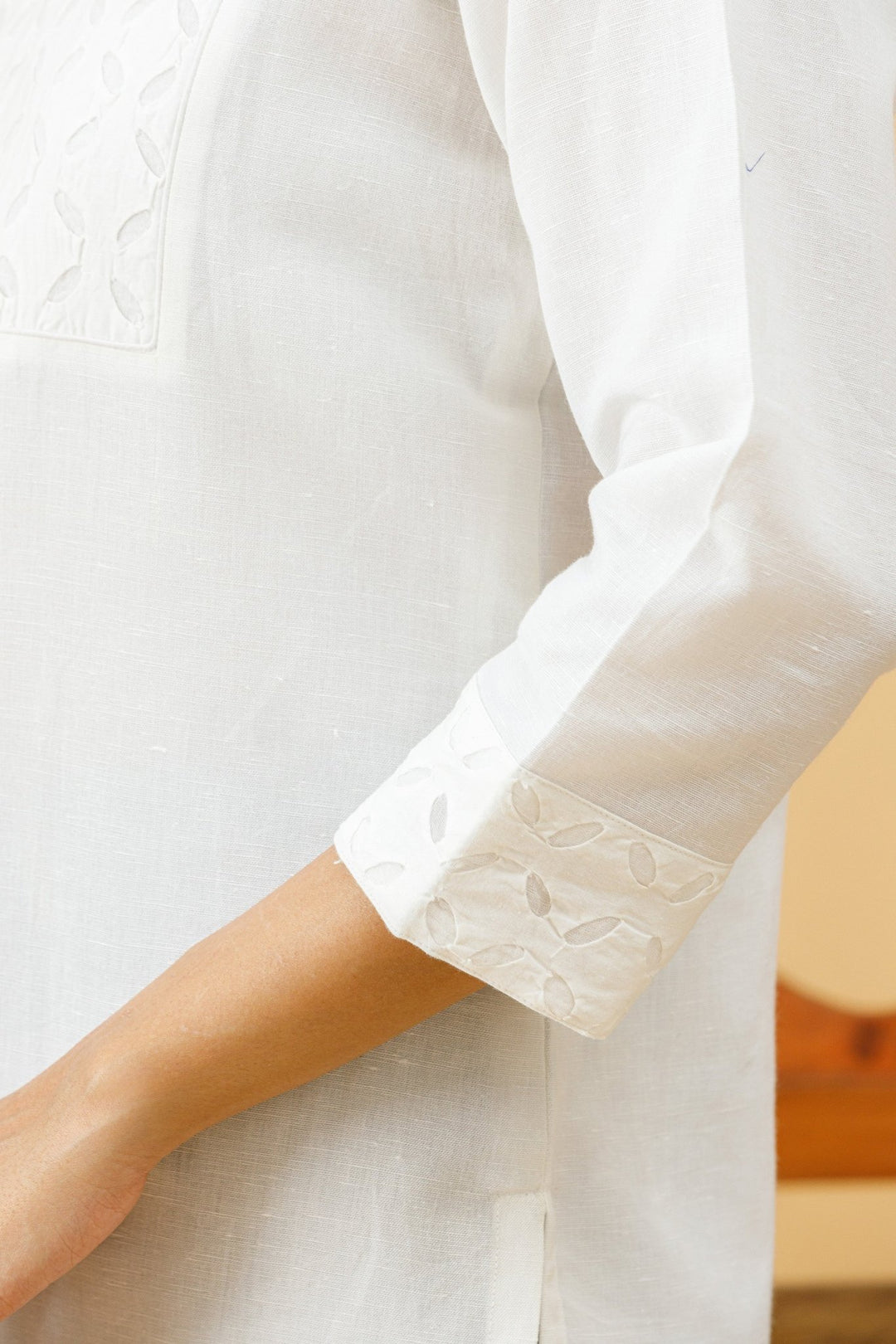 White Applique Short Top - womenswear -